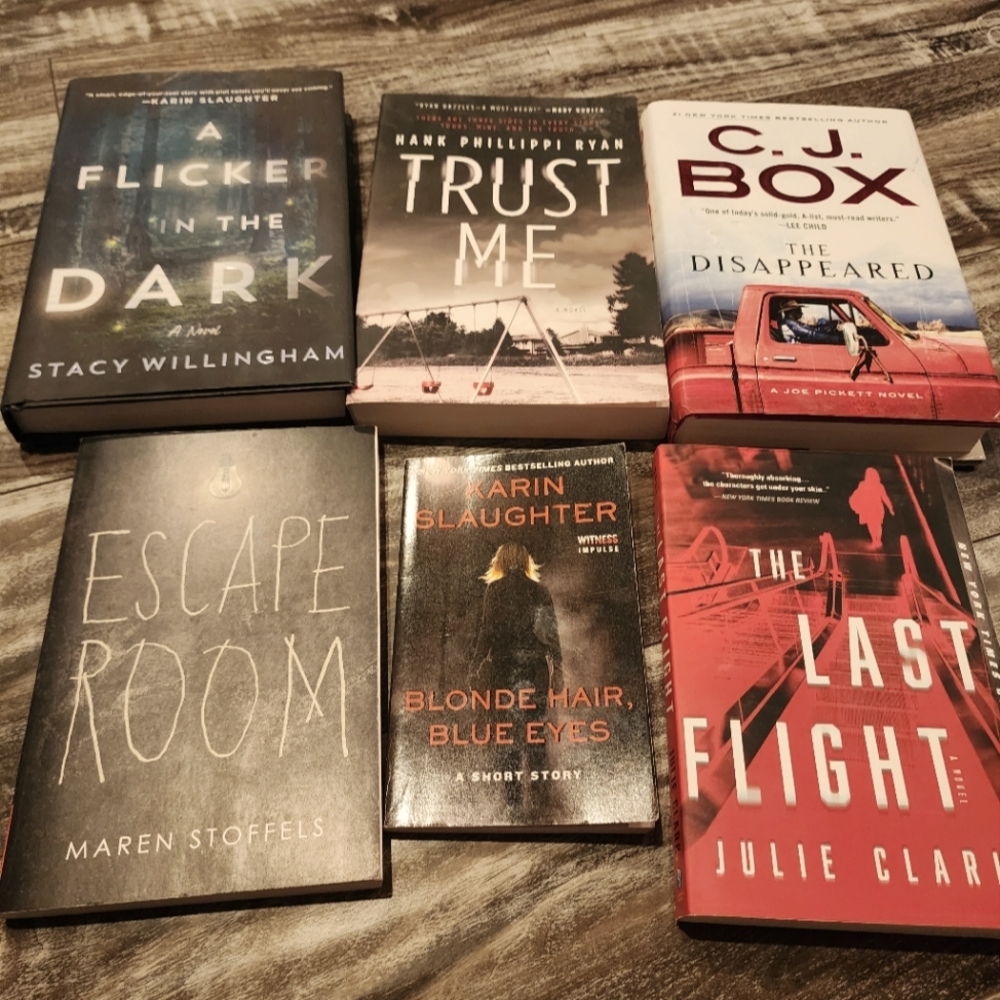 6 Murder/Mystery Books by various authors